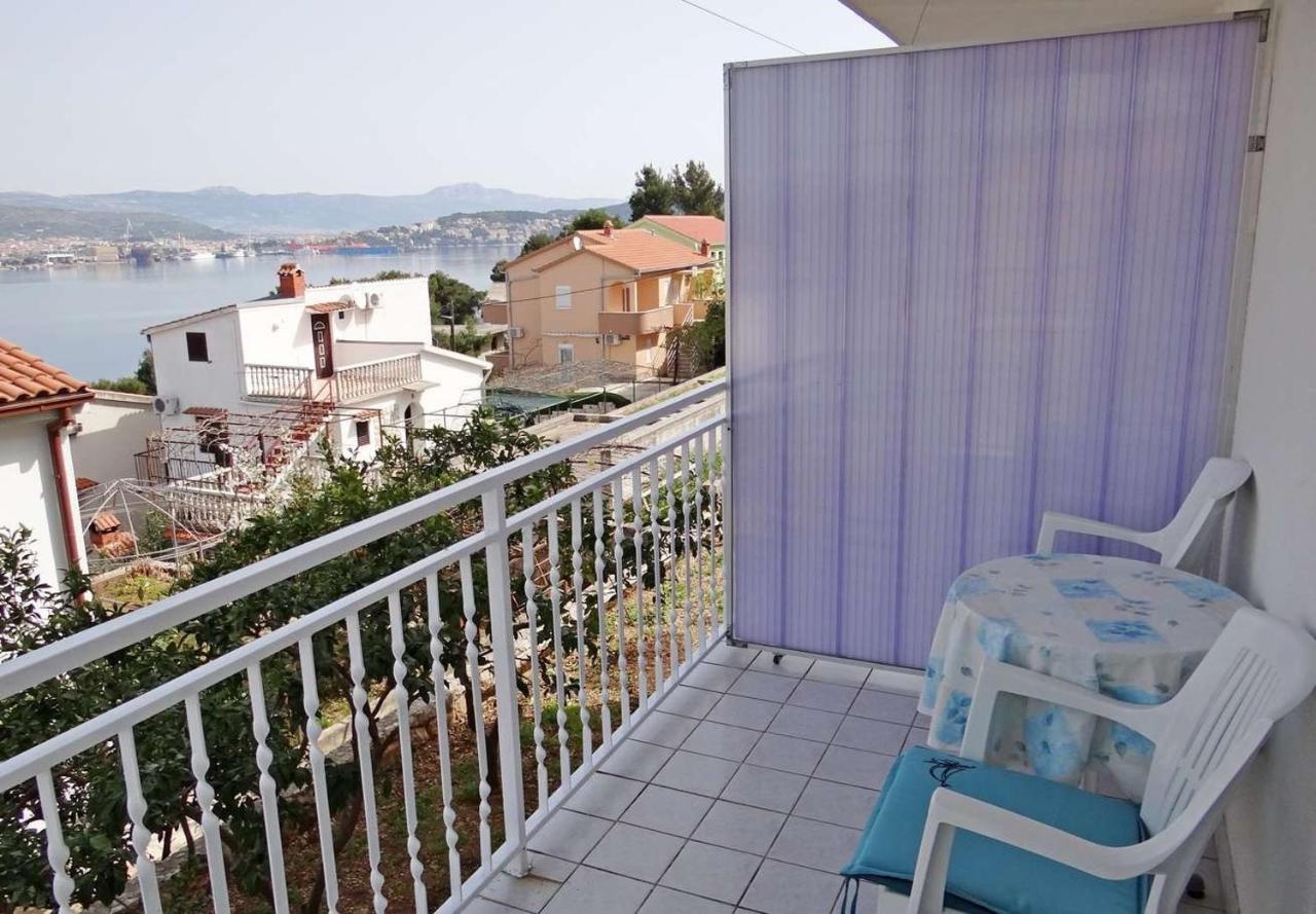 Apartments Tomislav - 120 M From Beach Donji Okrug  Esterno foto