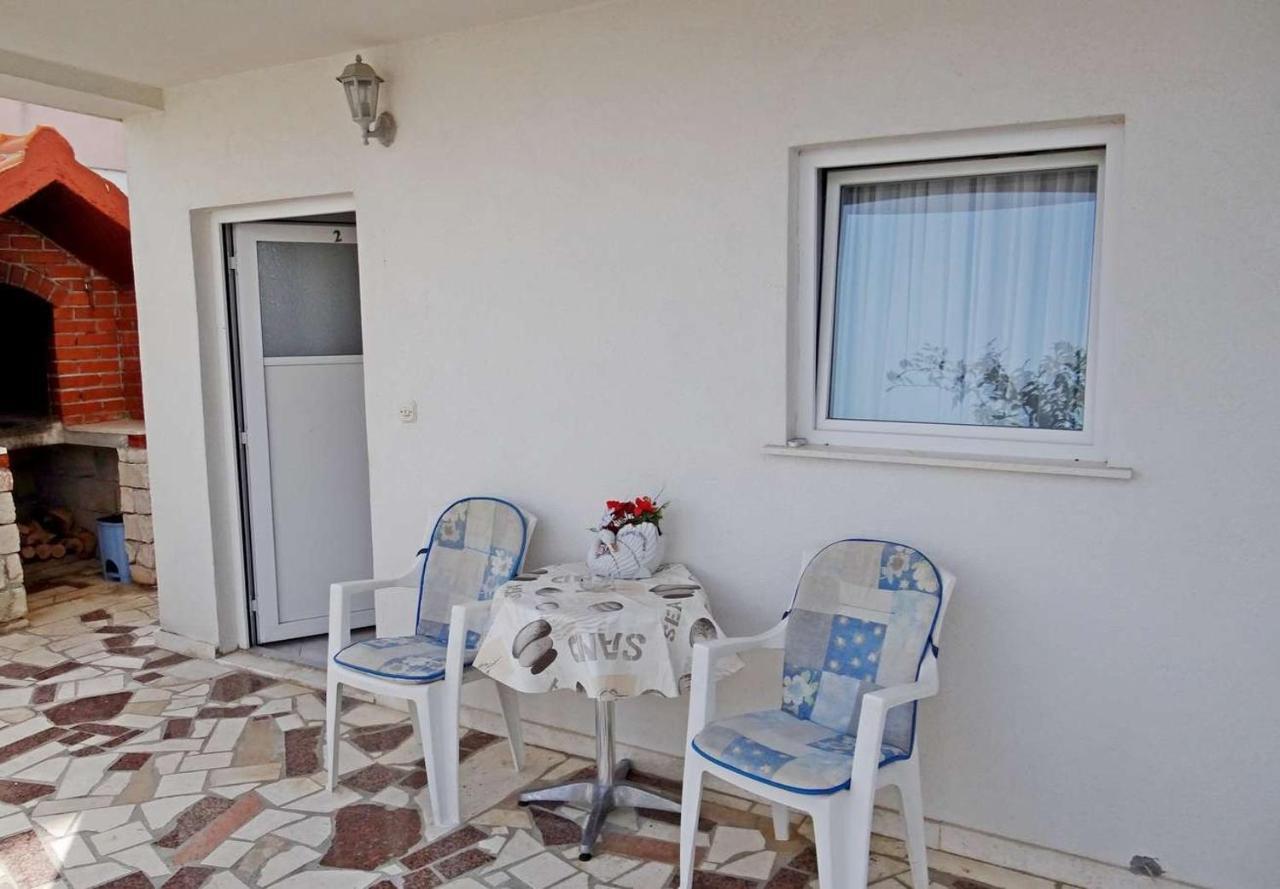 Apartments Tomislav - 120 M From Beach Donji Okrug  Esterno foto