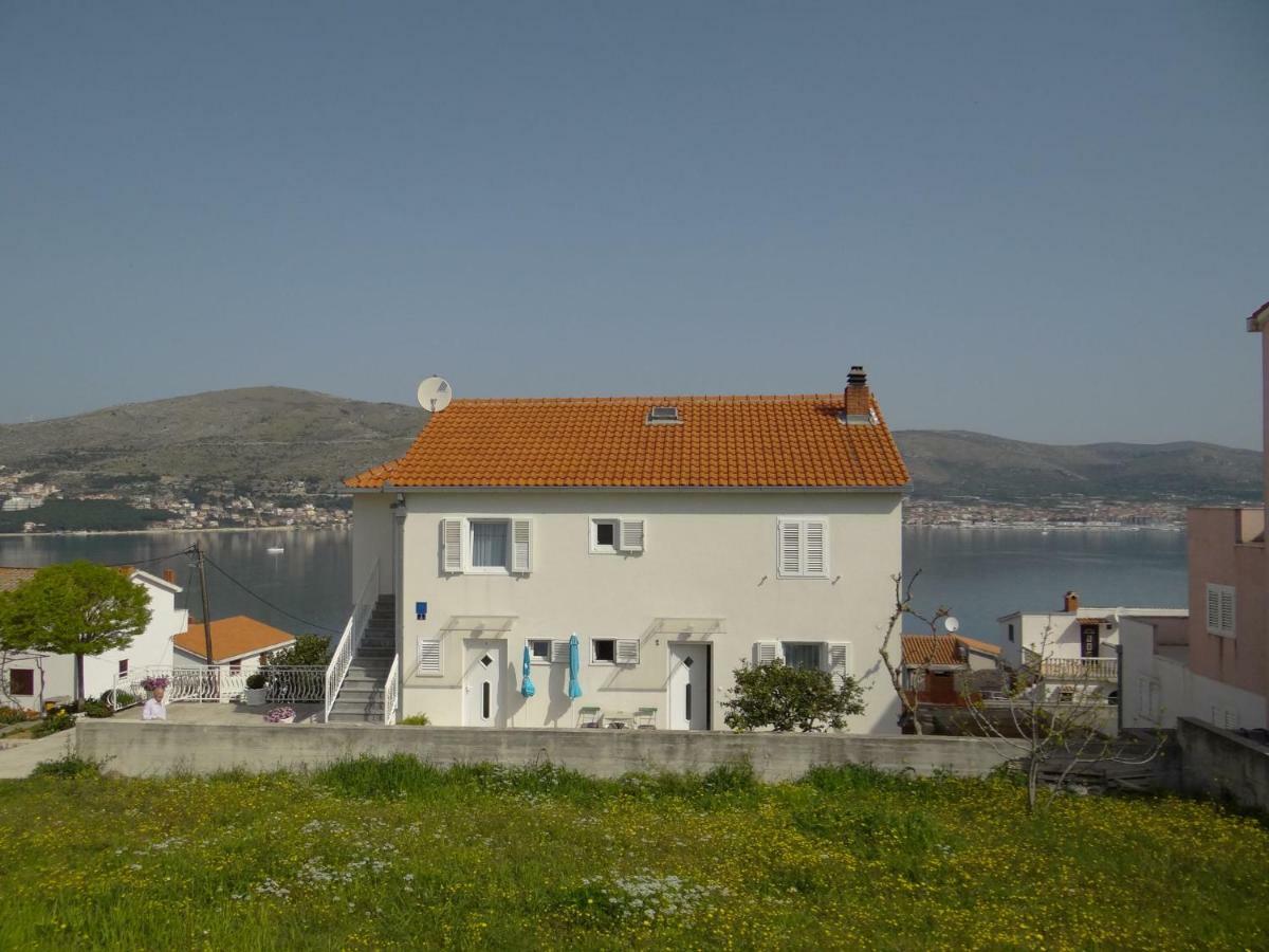 Apartments Tomislav - 120 M From Beach Donji Okrug  Esterno foto